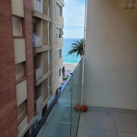 Delante Del Mar Lloret de Mar